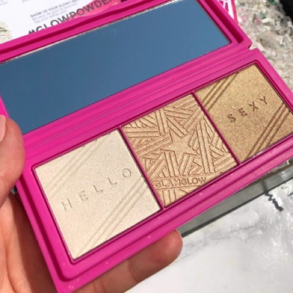 ๐๐HOST PICK ๐ฅณ๐๐New GlamGlow Glowpowder - Picture 5 of 17